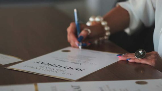 Apostille: Kunci Penting Agar Dokumenmu Diakui di Seluruh Dunia